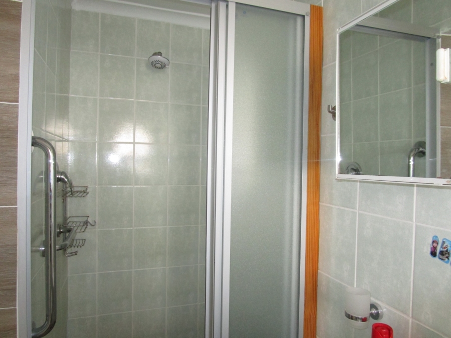 4 Bedroom Property for Sale in Lansdowne Western Cape